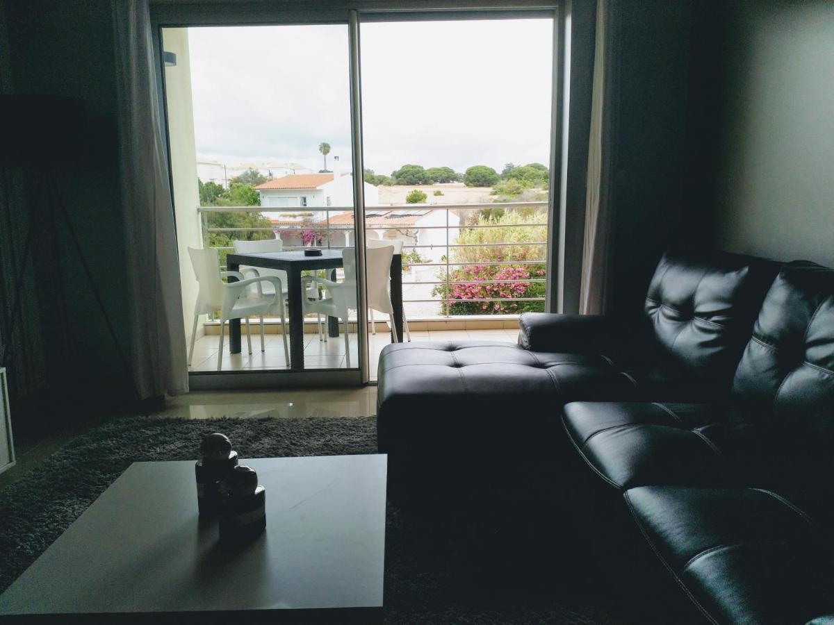 Apartamento T2 Eucalipto 2A Оллюш-де-Аґуа Екстер'єр фото