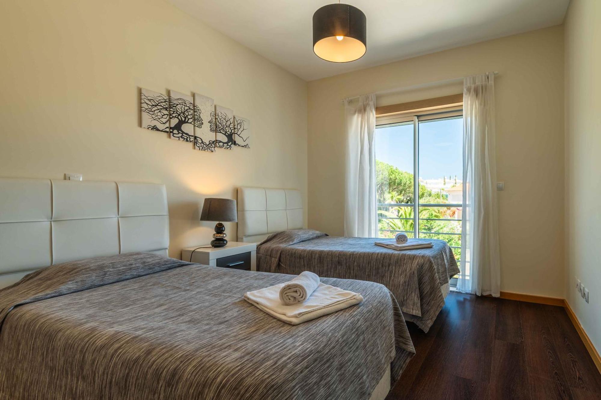 Apartamento T2 Eucalipto 2A Оллюш-де-Аґуа Екстер'єр фото